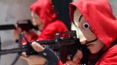 Бумажный дом 1 сезон 13 серия